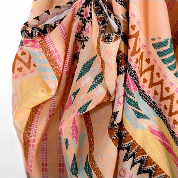 Coral Ethnic Print Boho Bag - Picture 4 of 8